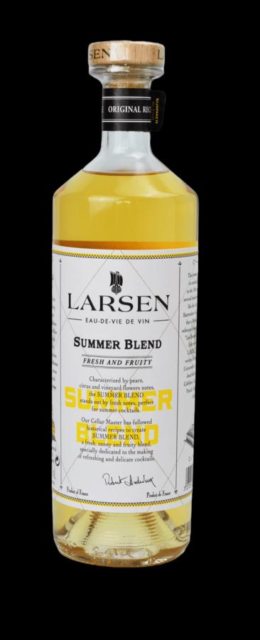 Larsen Summer Blend 40% 0,7L (holá láhev)