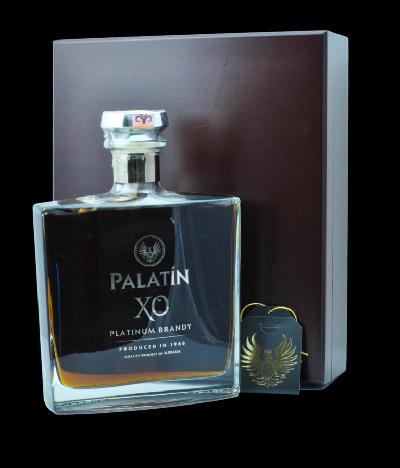 Palatín XO Platinum 40% 0,7L (dárkové balení kazeta)