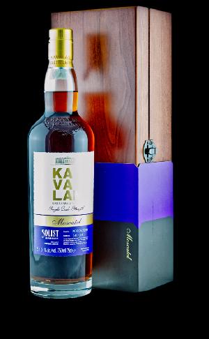 Kavalan Solist Moscatel 54% 0,75L (dárkové balení kazeta)