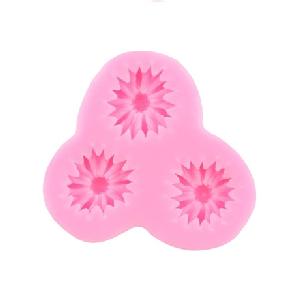 Silikonová mini formička sedmikrásky