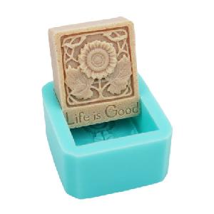 Silikonová forma na mýdlo LIFE IS GOOD