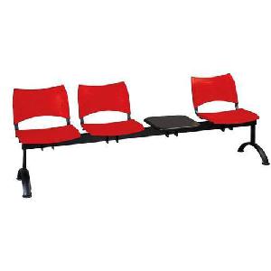 Lavice Visio, třímístná se stolkem, červená